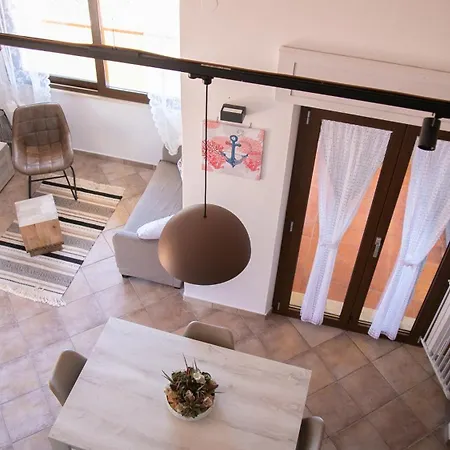 La Terrazza Sul Golfo - *